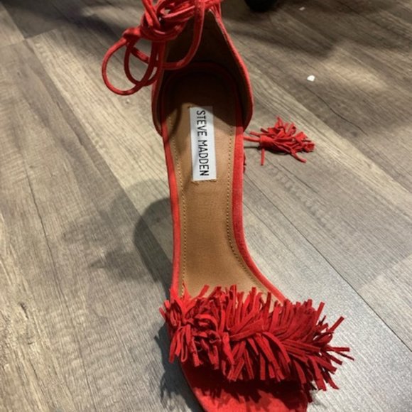STEVE MADDEN SASSEY RED SUEDE WOMEN HEELS SIZE 10 - Picture 2 of 2